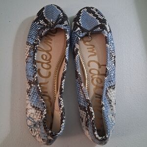 Sam Edelman Snake Print Flats in Blue and Black Size 10.5